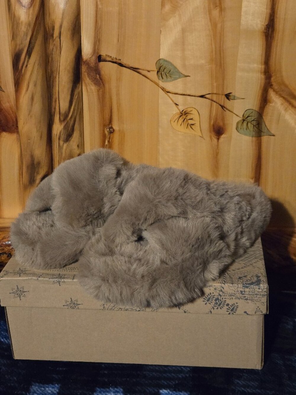 Free People Counting Sheep Slippers. Size 9 NWT